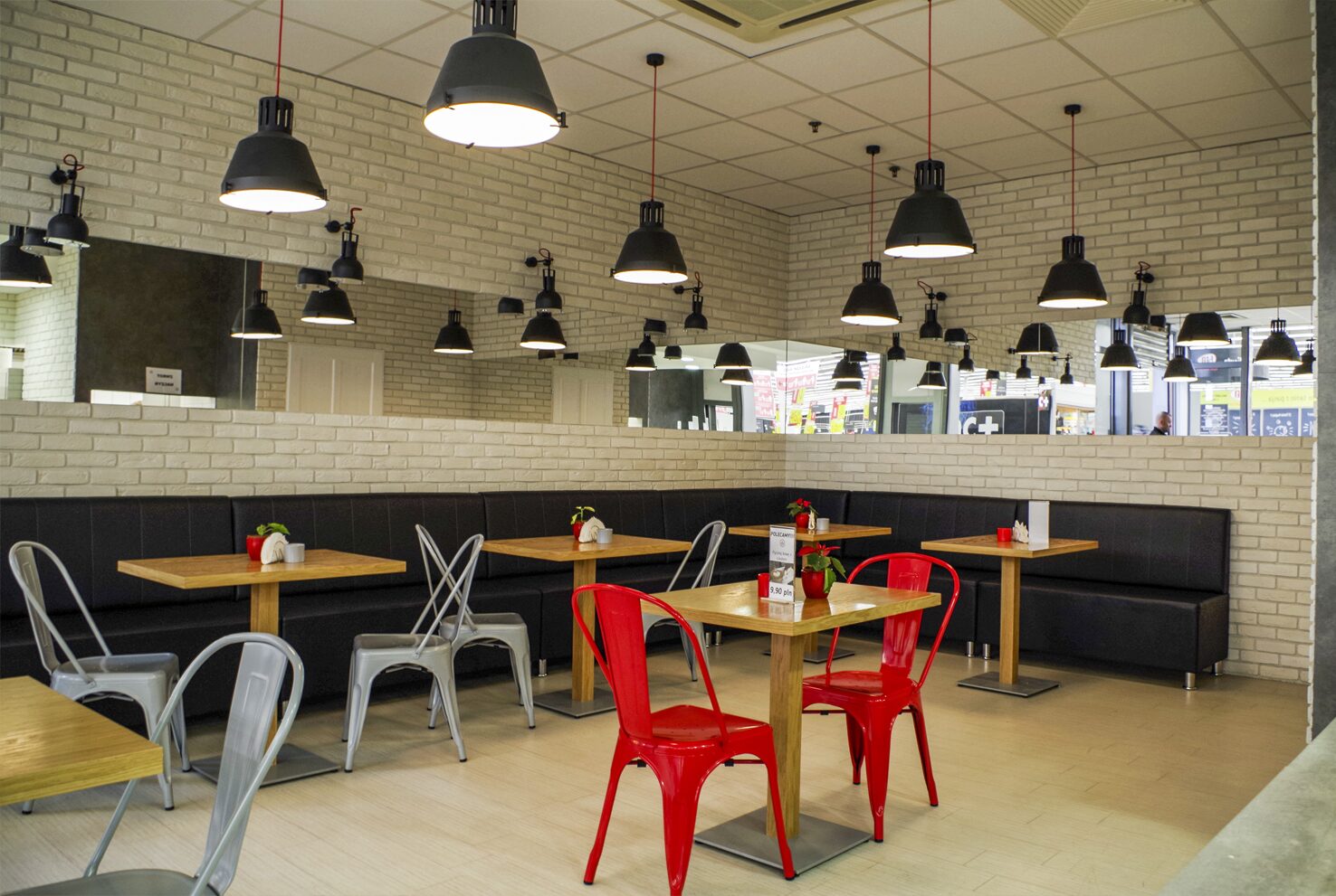 IS Bistro bi1