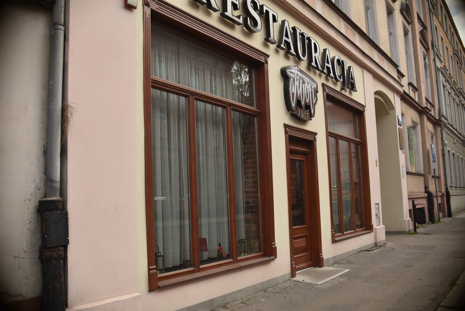 Restauracja Tivoli 8