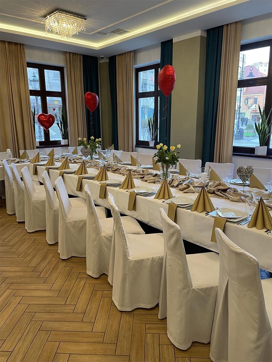 Przyjęcie okolicznościowe w Restauracji Rynek 10 w Legnicy